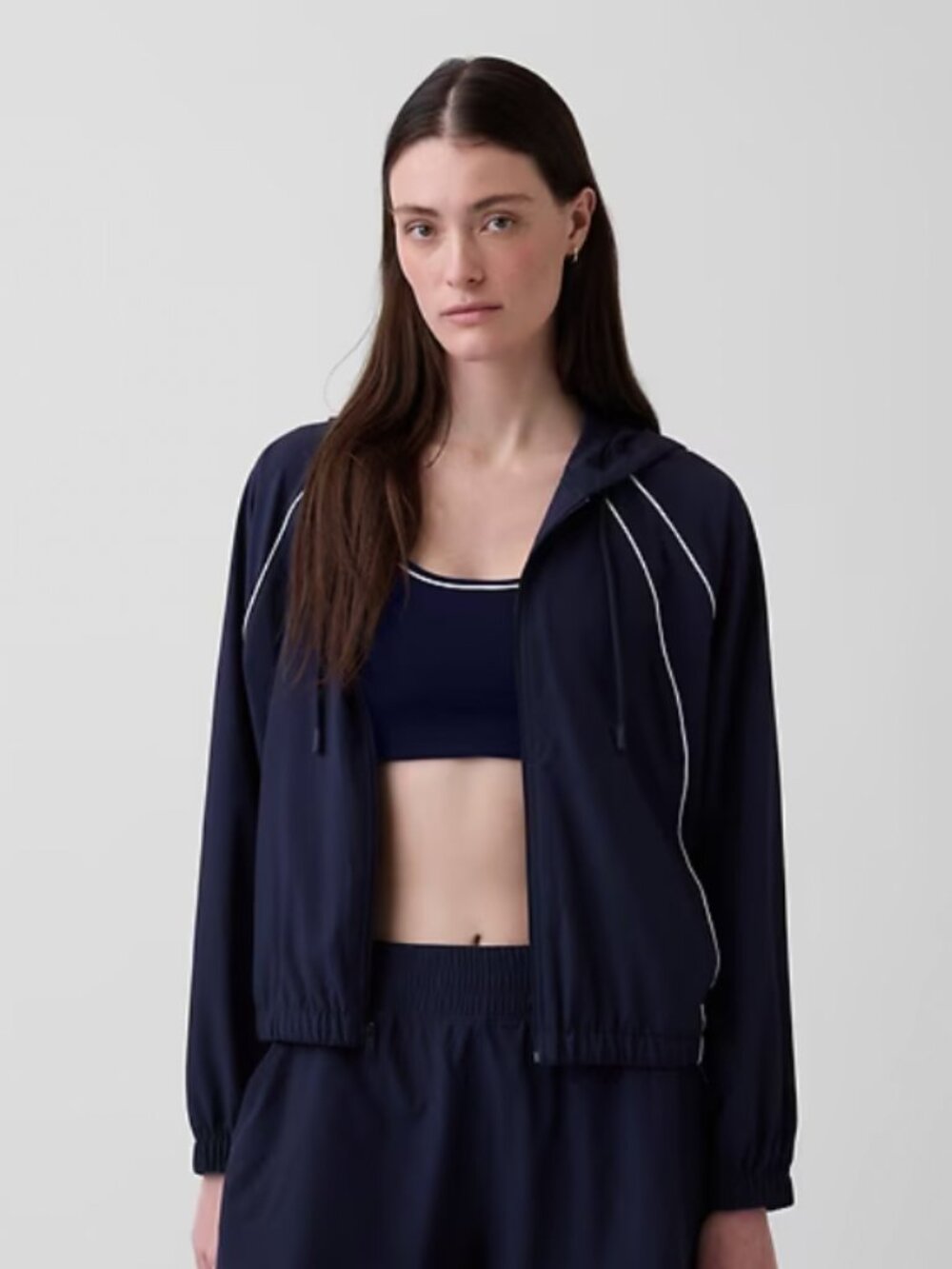 Gapfit Tech Windbreaker